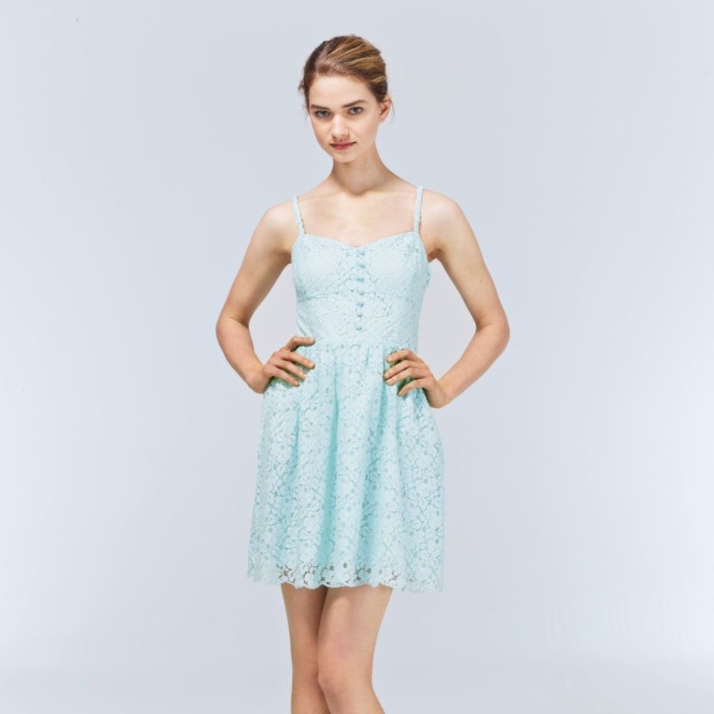 Aritzia (talula) debutante dress in royal blue